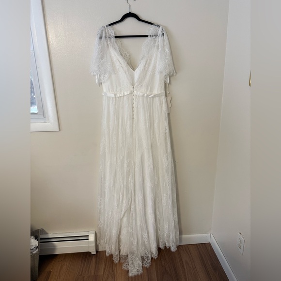 NWT Plus Size Wedding Dress White Lace Boho Cap Sleeve Size 18W Empire Waist - Picture 14 of 15